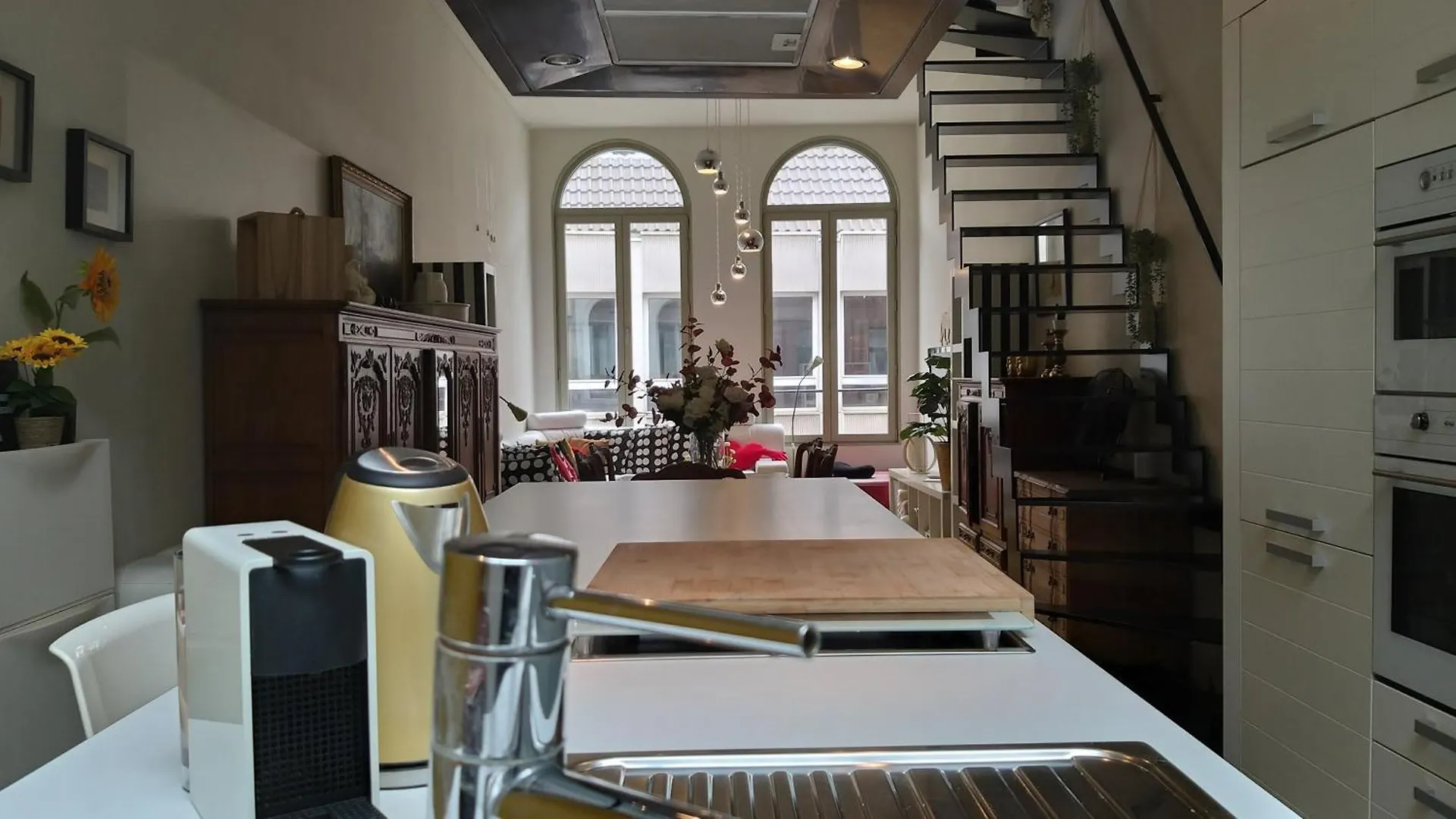 Wellness Loft With Sauna, Jacuzzi, Roof Terrace & Amazing View Appartement Antwerpen