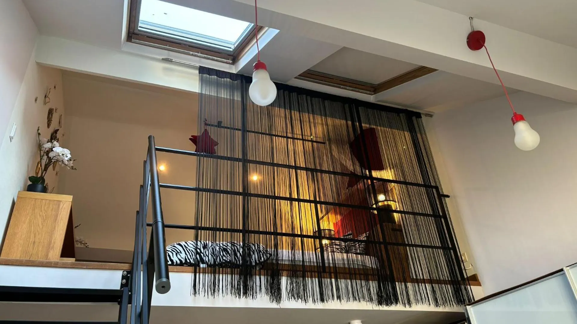 Wellness Loft With Sauna, Jacuzzi, Roof Terrace & Amazing View Appartement Antwerpen